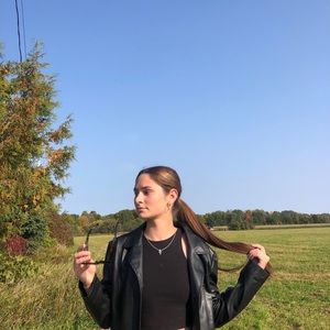 Meet your Posher, Cori